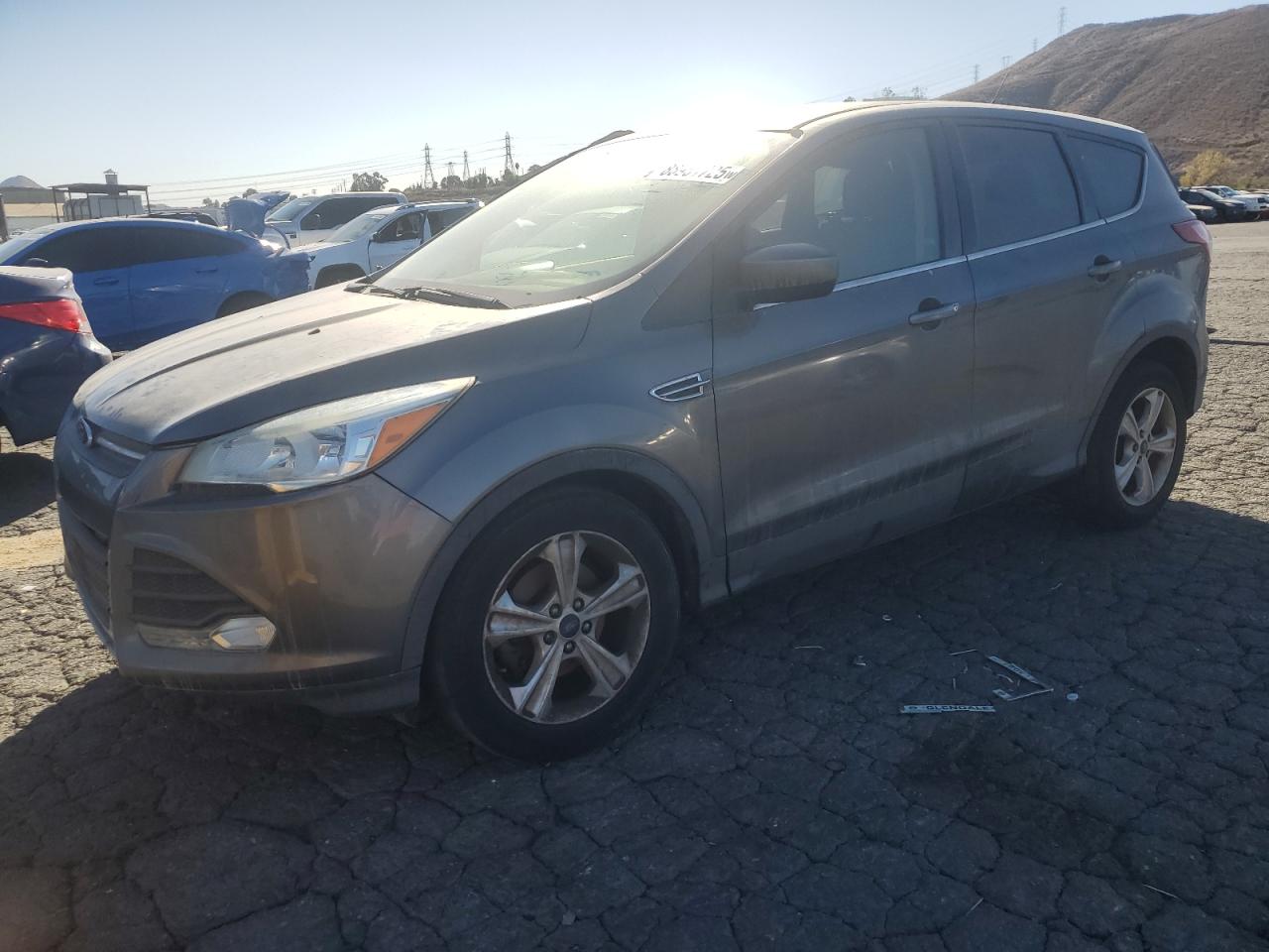 VIN 1FMCU0GX4EUB85086 2014 FORD ESCAPE no.1