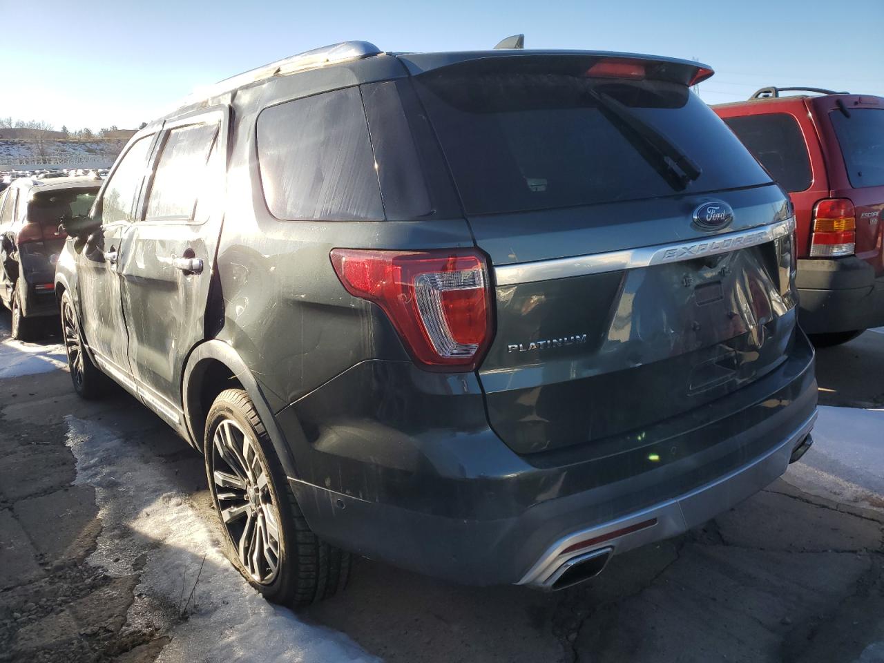 2016 Ford Explorer - Image 2