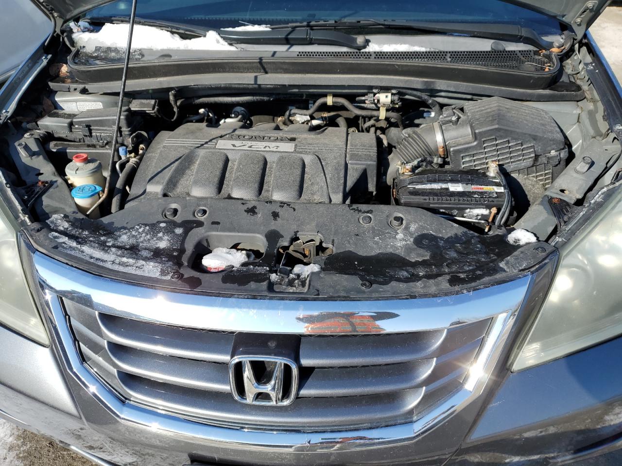 2010 Honda Odyssey - Image 12