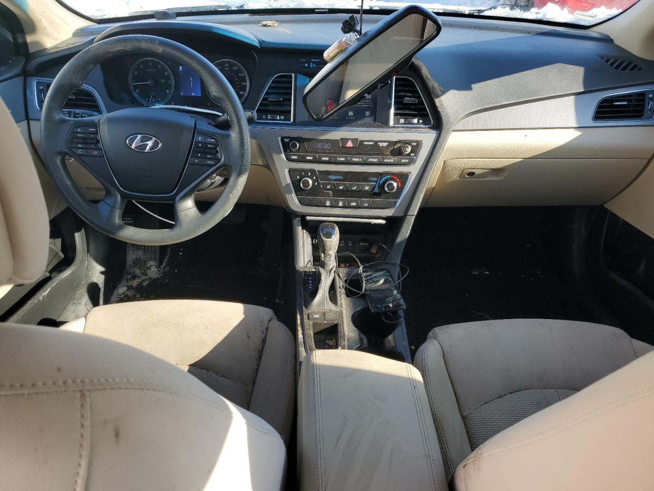 2017 Hyundai Sonata - Image 8