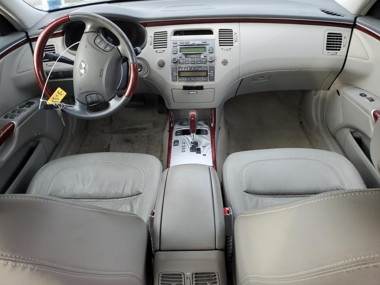 2007 Hyundai Azera - Image 8