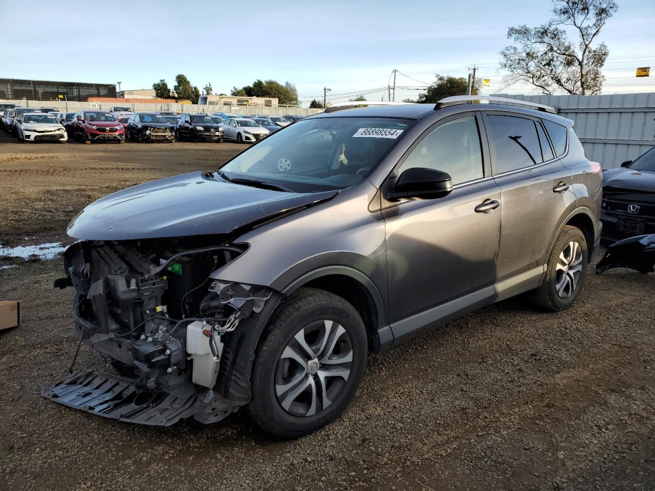 VIN JTMZFREV0GJ096747 2016 TOYOTA RAV4 no.1