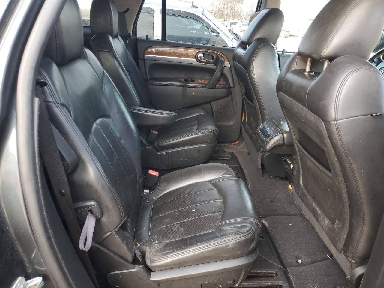 2012 Buick Enclave - Image 12