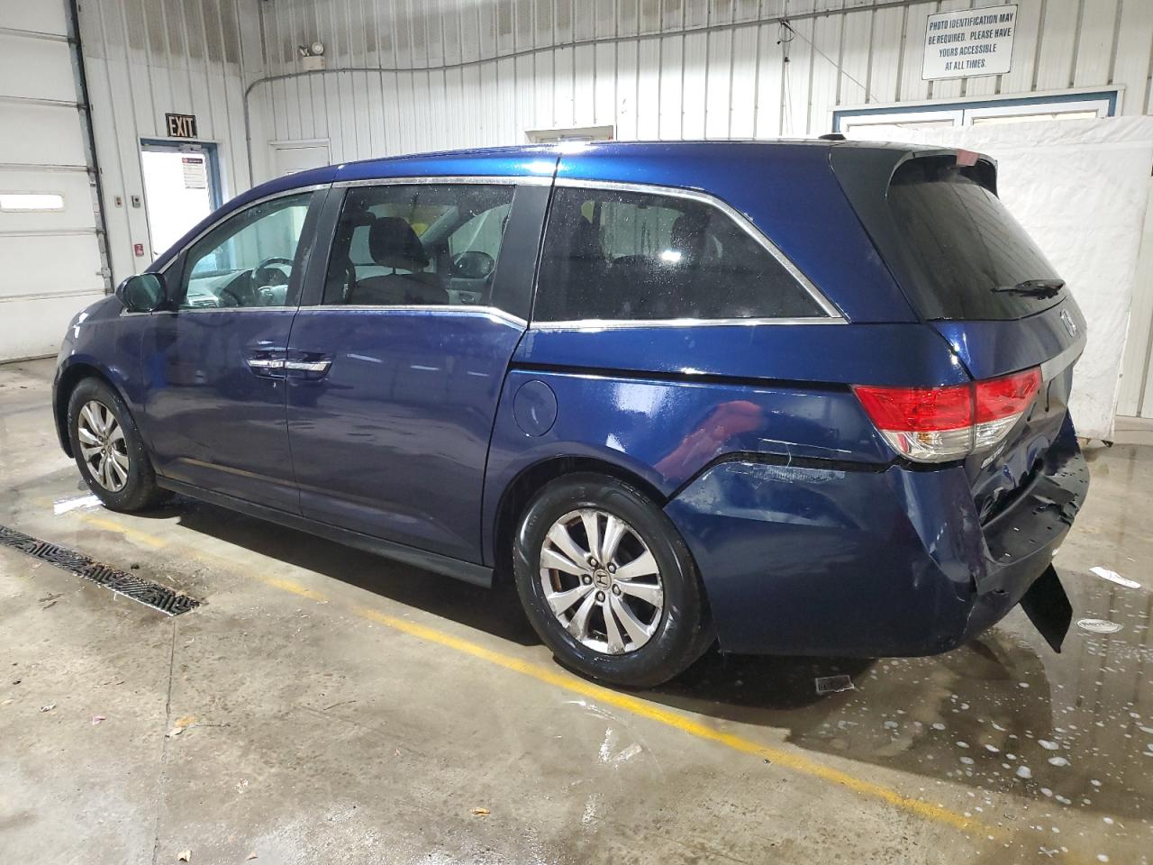 2014 Honda Odyssey - Image 2