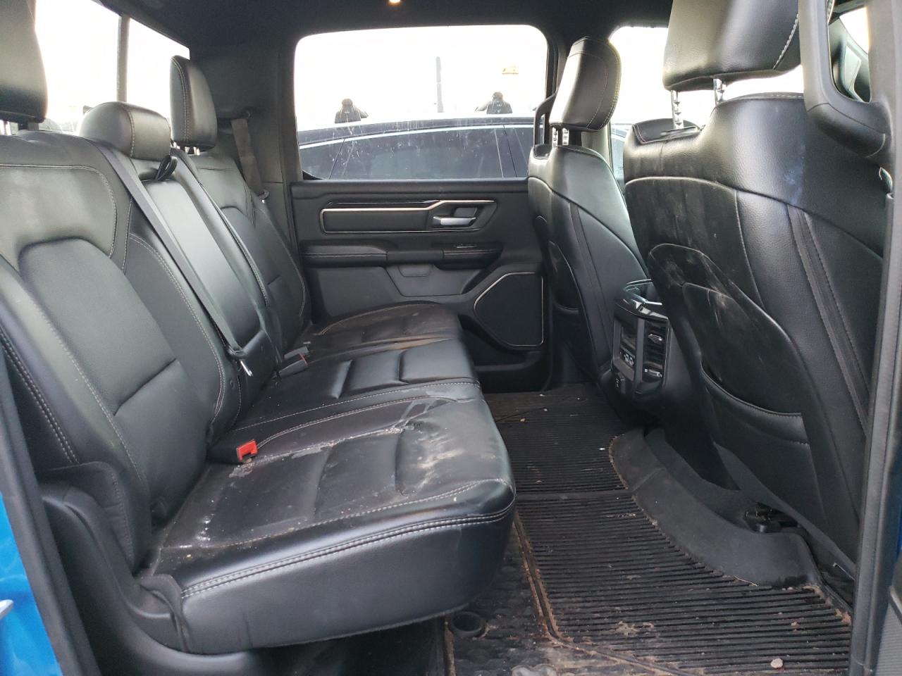 2022 RAM 1500 - Image 10