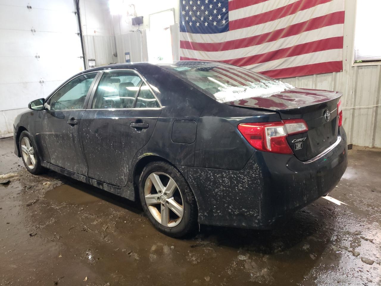 2013 Toyota Camry - Image 2