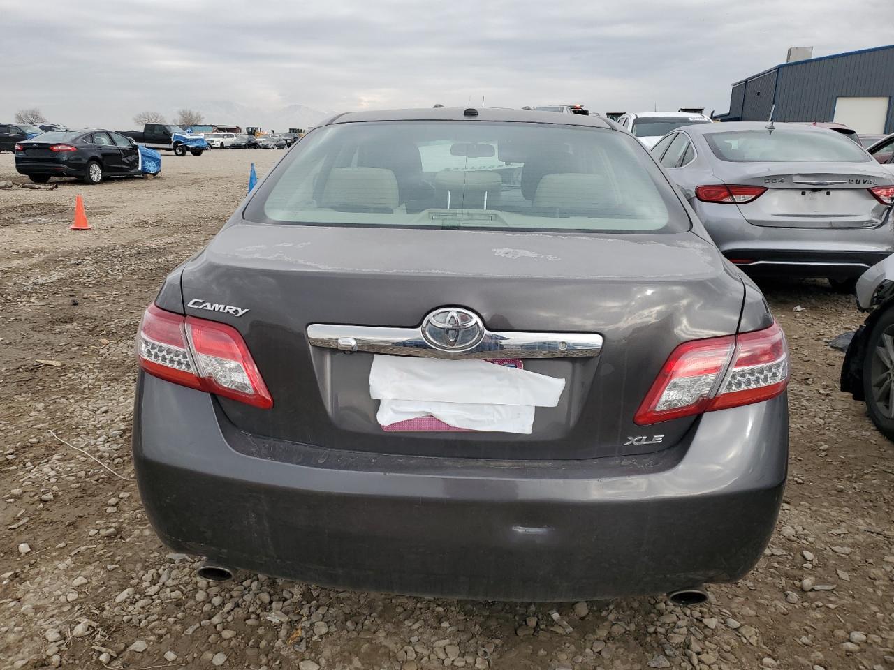 2010 Toyota Camry - Image 6