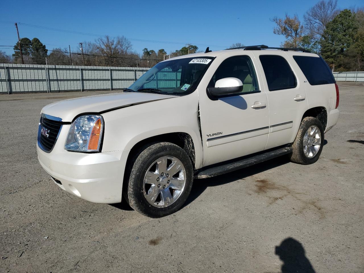 2013 GMC Yukon - Image 1