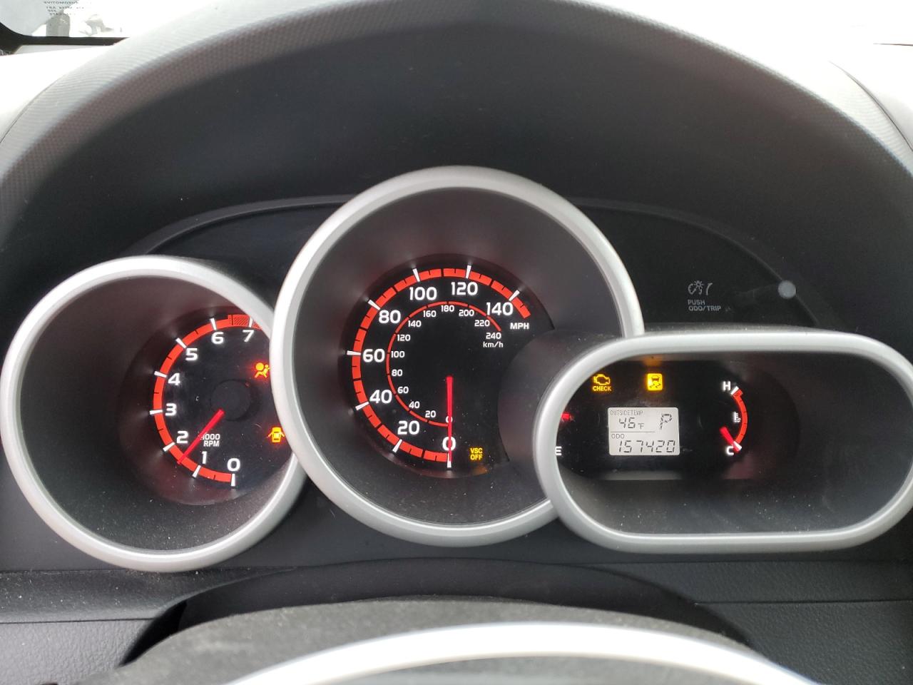 2009 Pontiac Vibe - Image 9