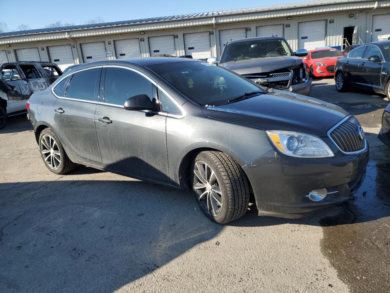 2016 Buick Verano - Image 4