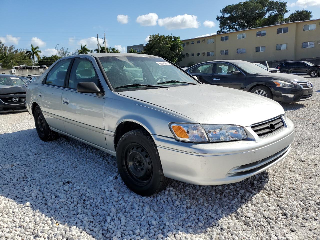 2001 Toyota Camry - Image 4