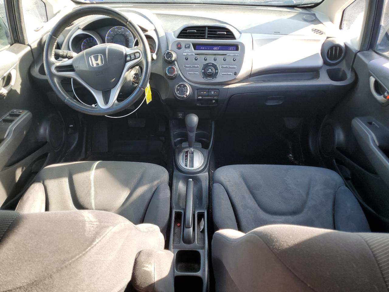 2009 Honda Fit - Image 8