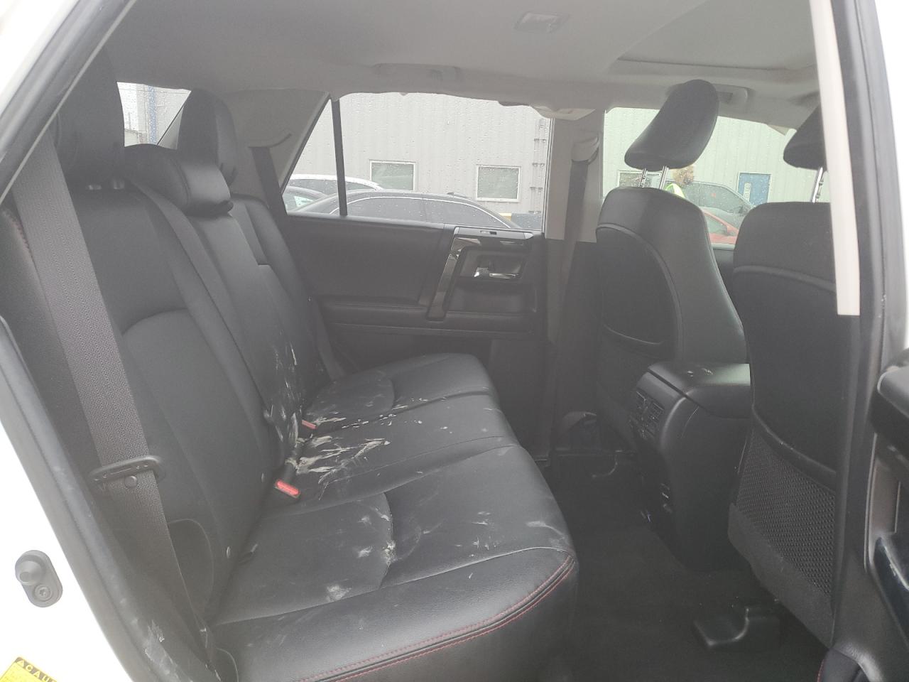 2018 Toyota 4Runner - Image 11