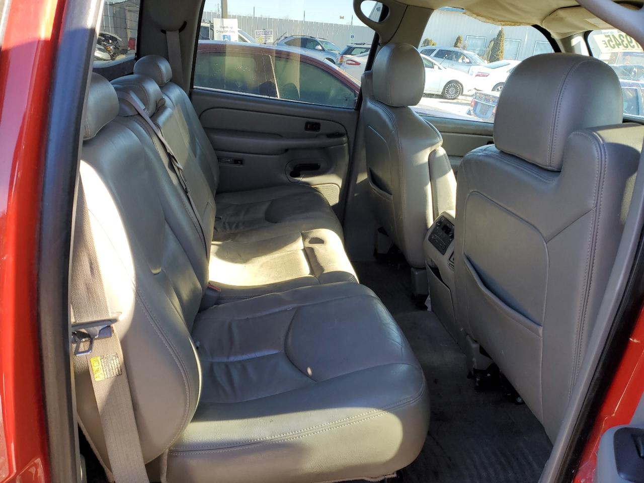 2007 Chevrolet Silverado - Image 10