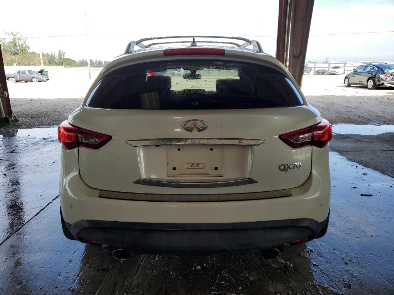 2014 Infiniti QX70 - Image 6