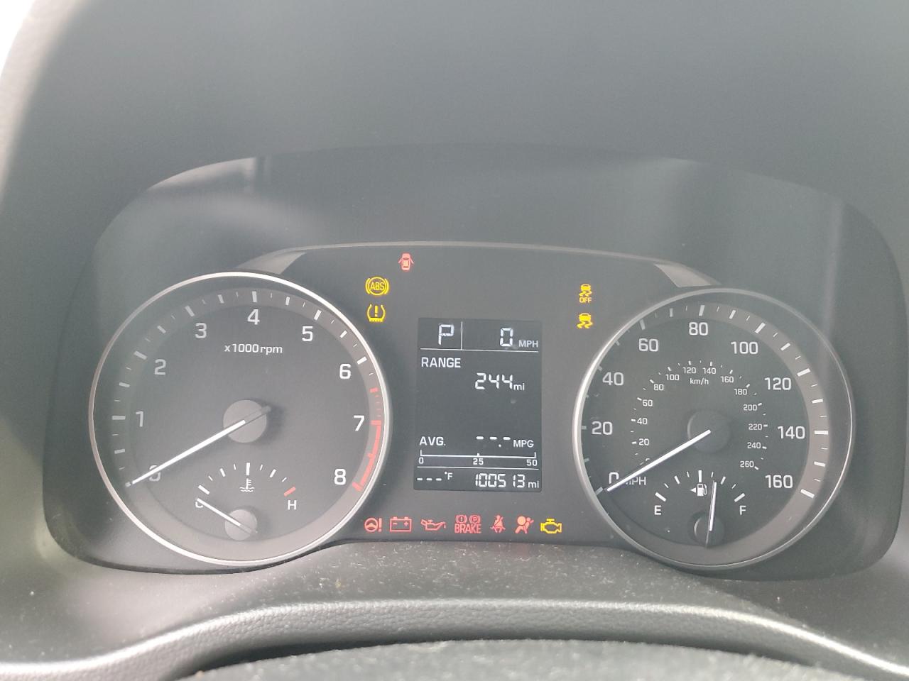2017 Hyundai Elantra - Image 9