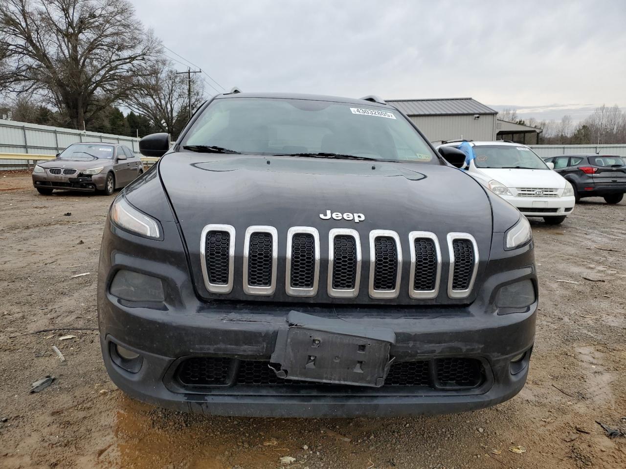 2015 Jeep Grand Cherokee - Image 5