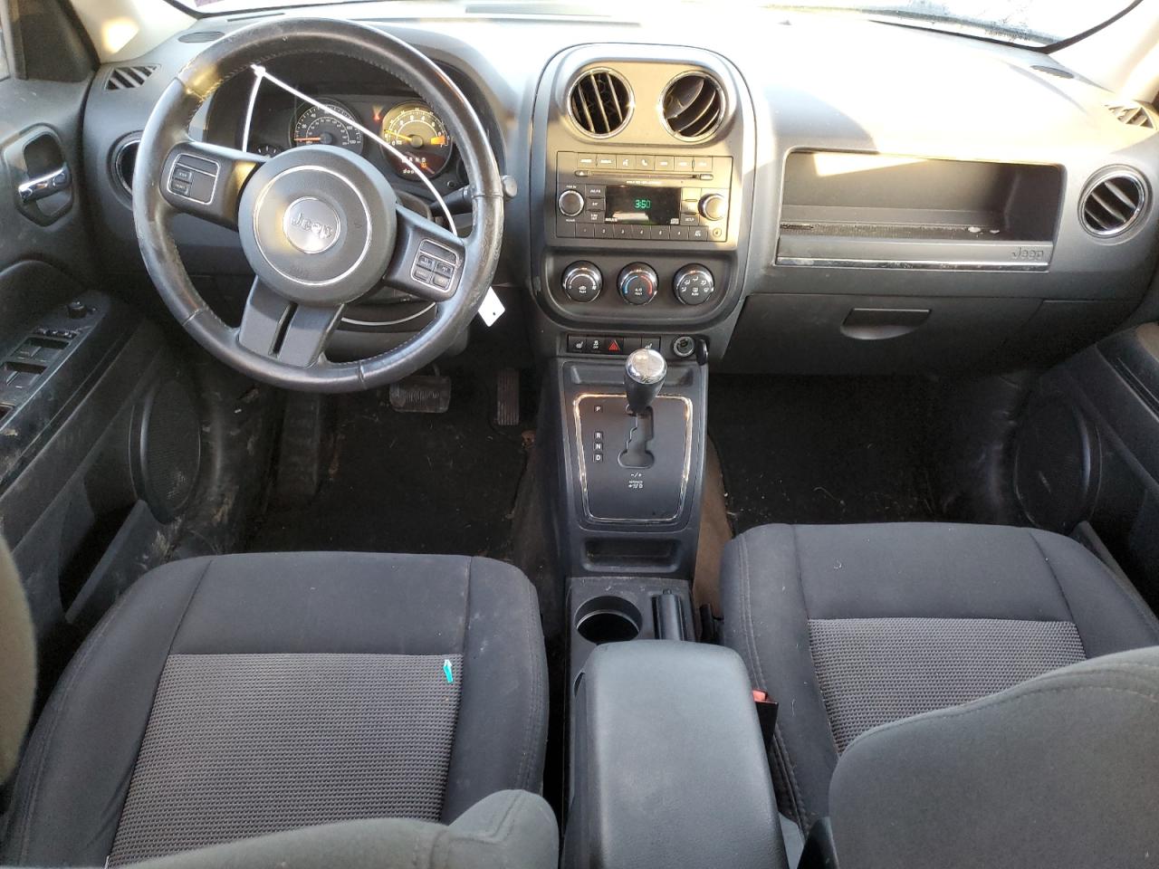 2014 Jeep Liberty (Patriot) - Image 8