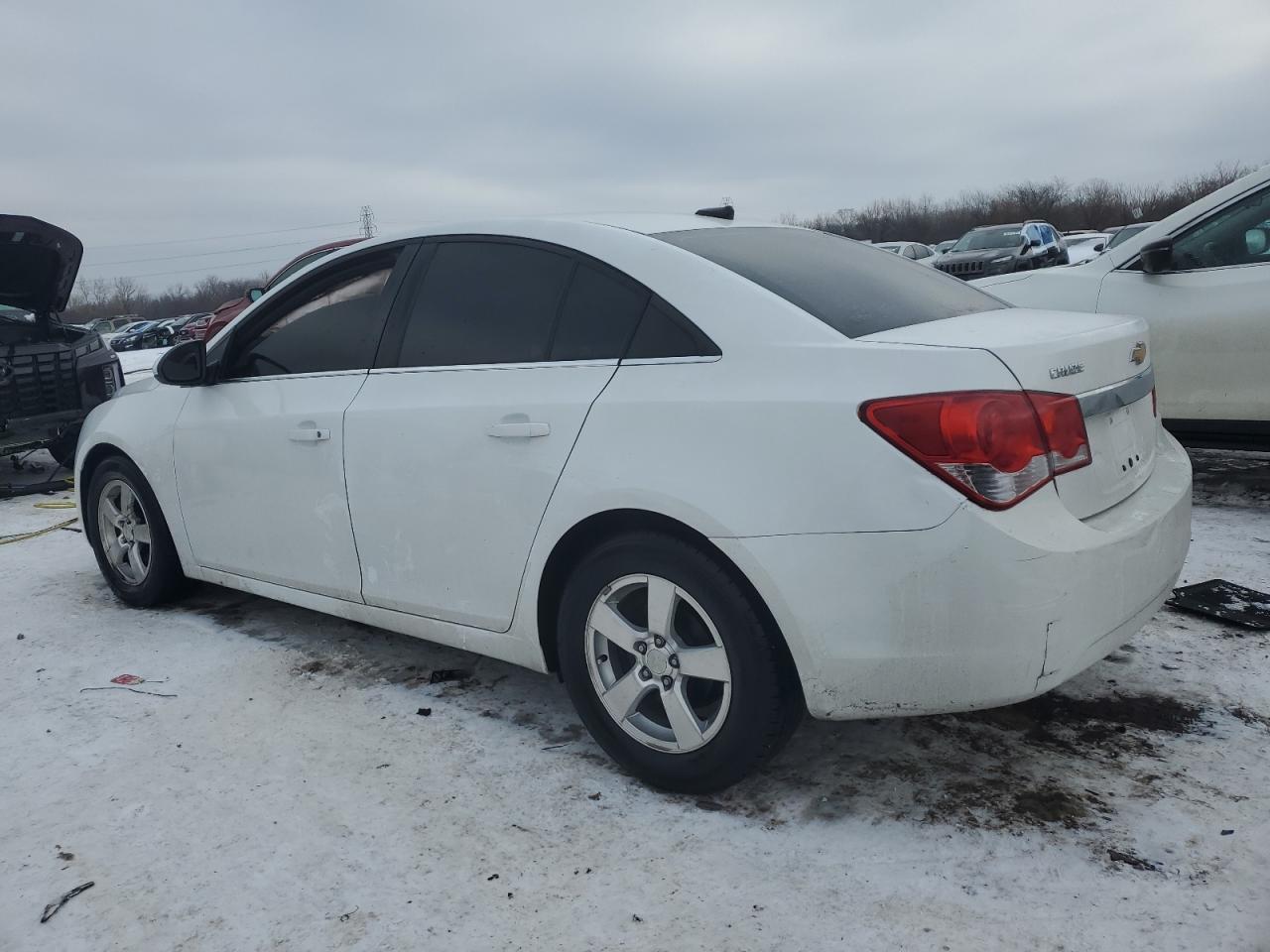 2014 Chevrolet Cruze - Image 2