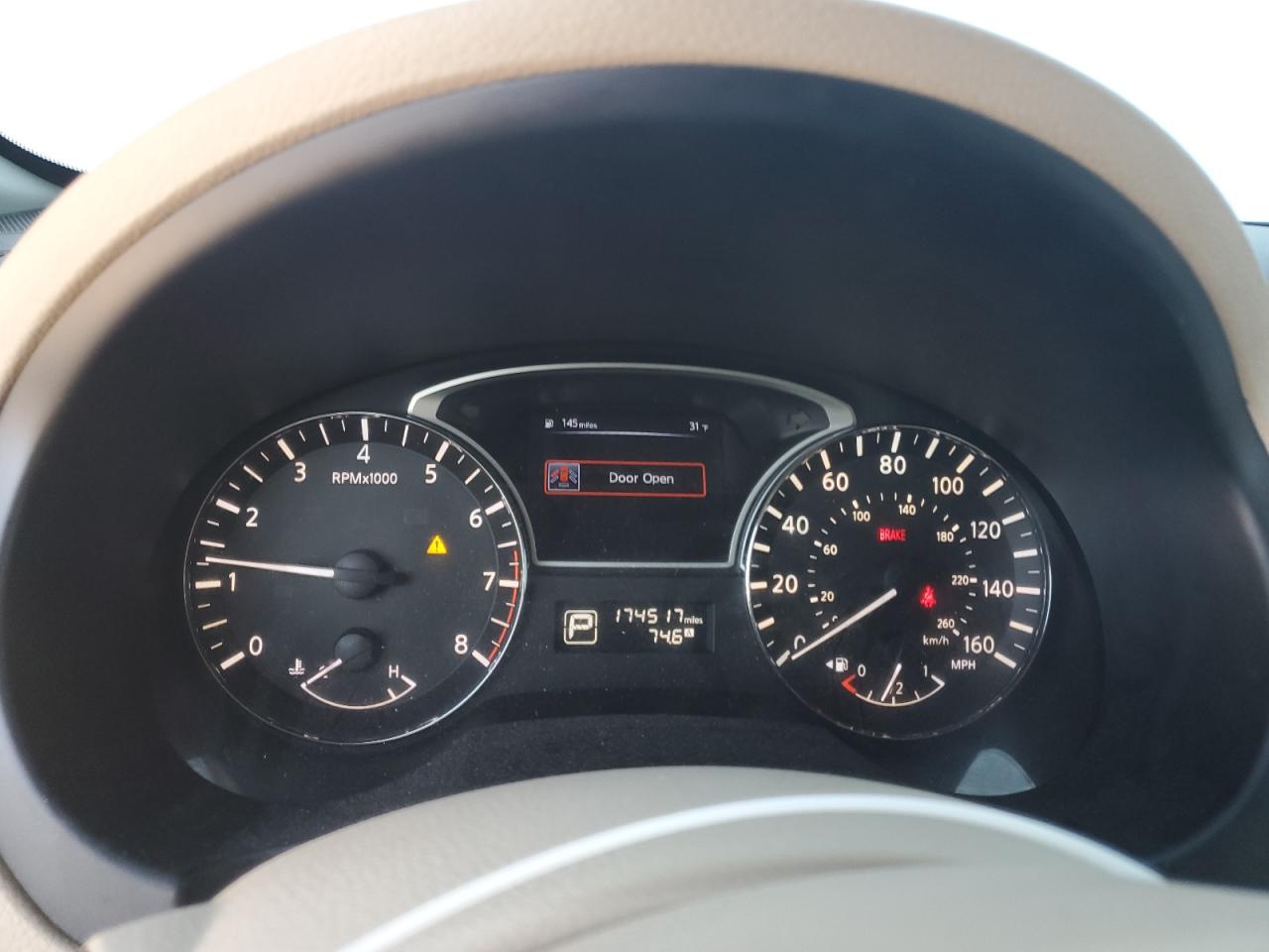2014 Nissan Altima - Image 9