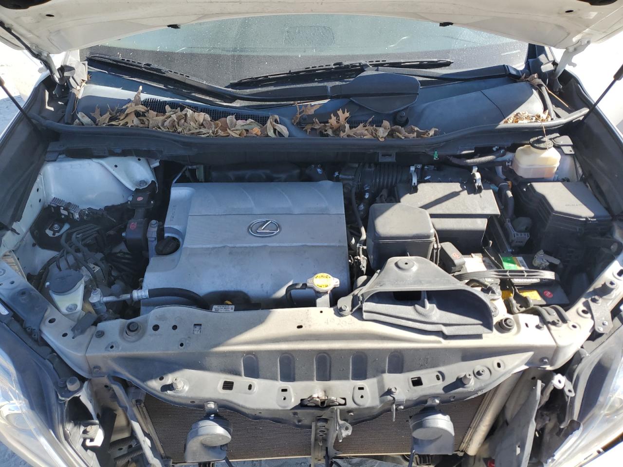 2012 Lexus RX - Image 12