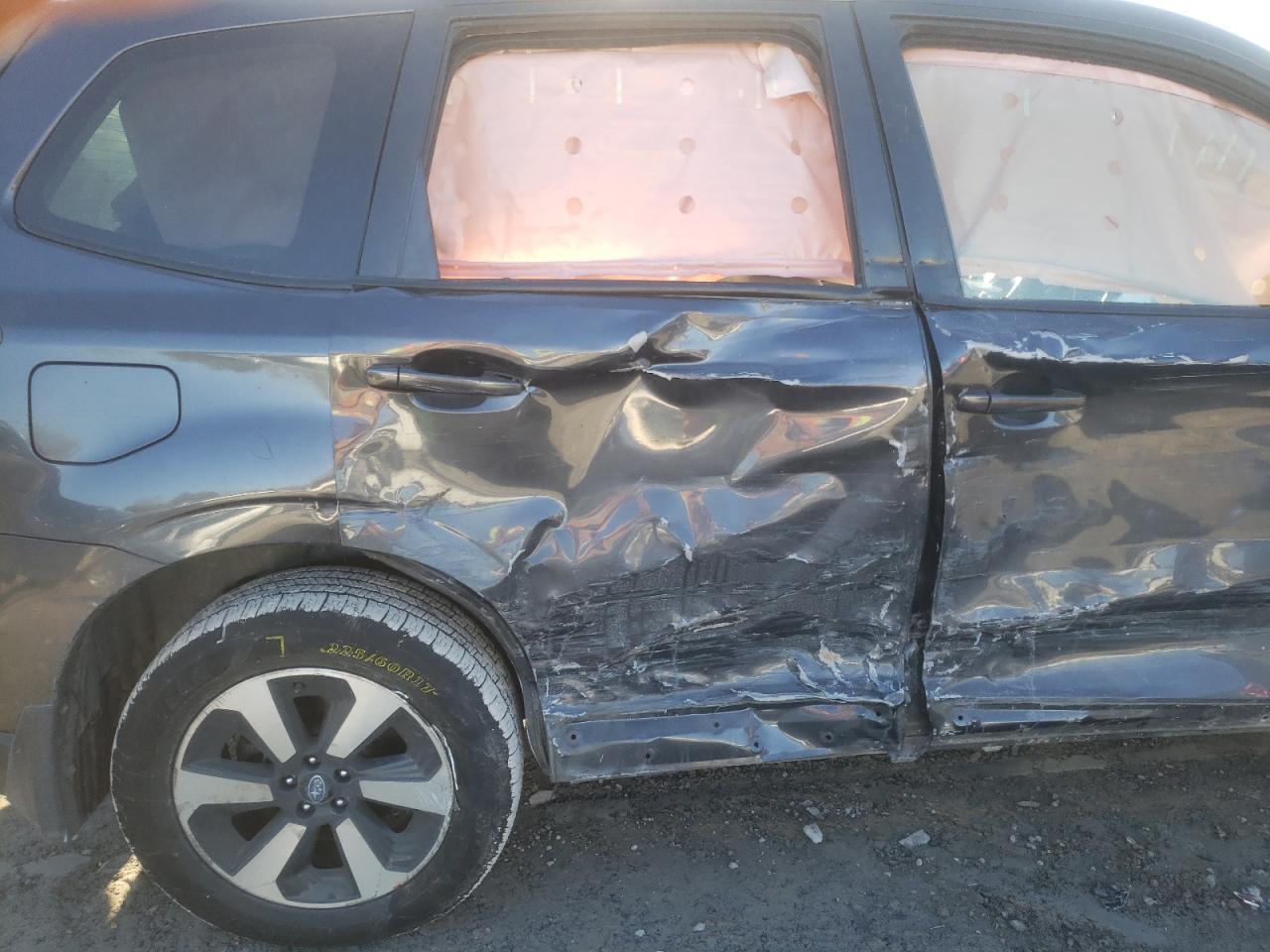 2017 Subaru Forester - Image 11