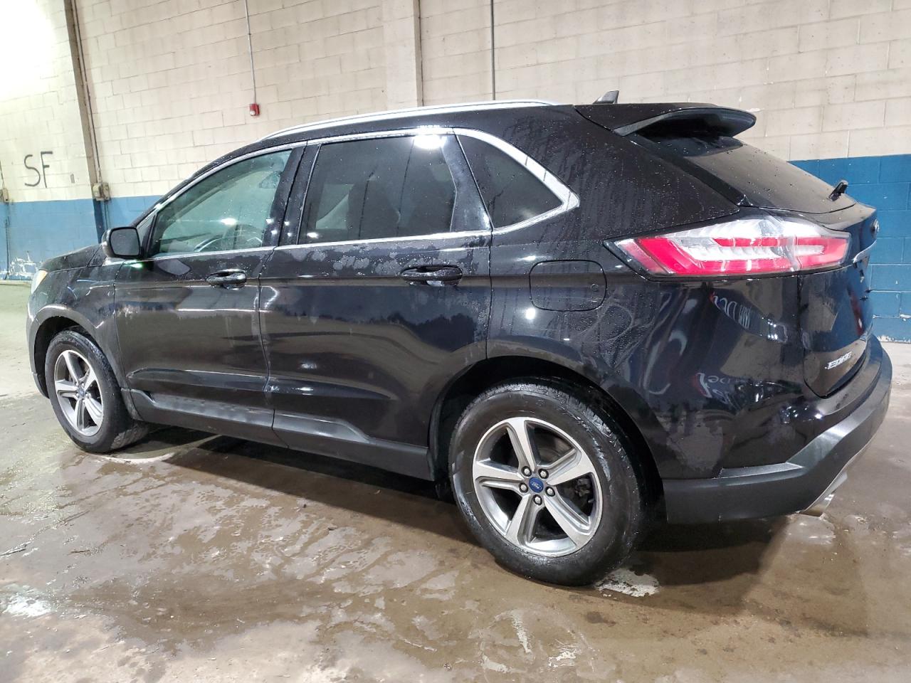 2020 Ford Edge - Image 2