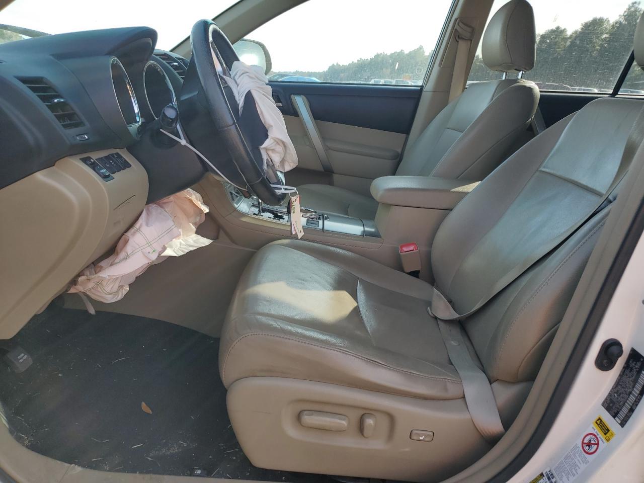 2012 Toyota Highlander - Image 7