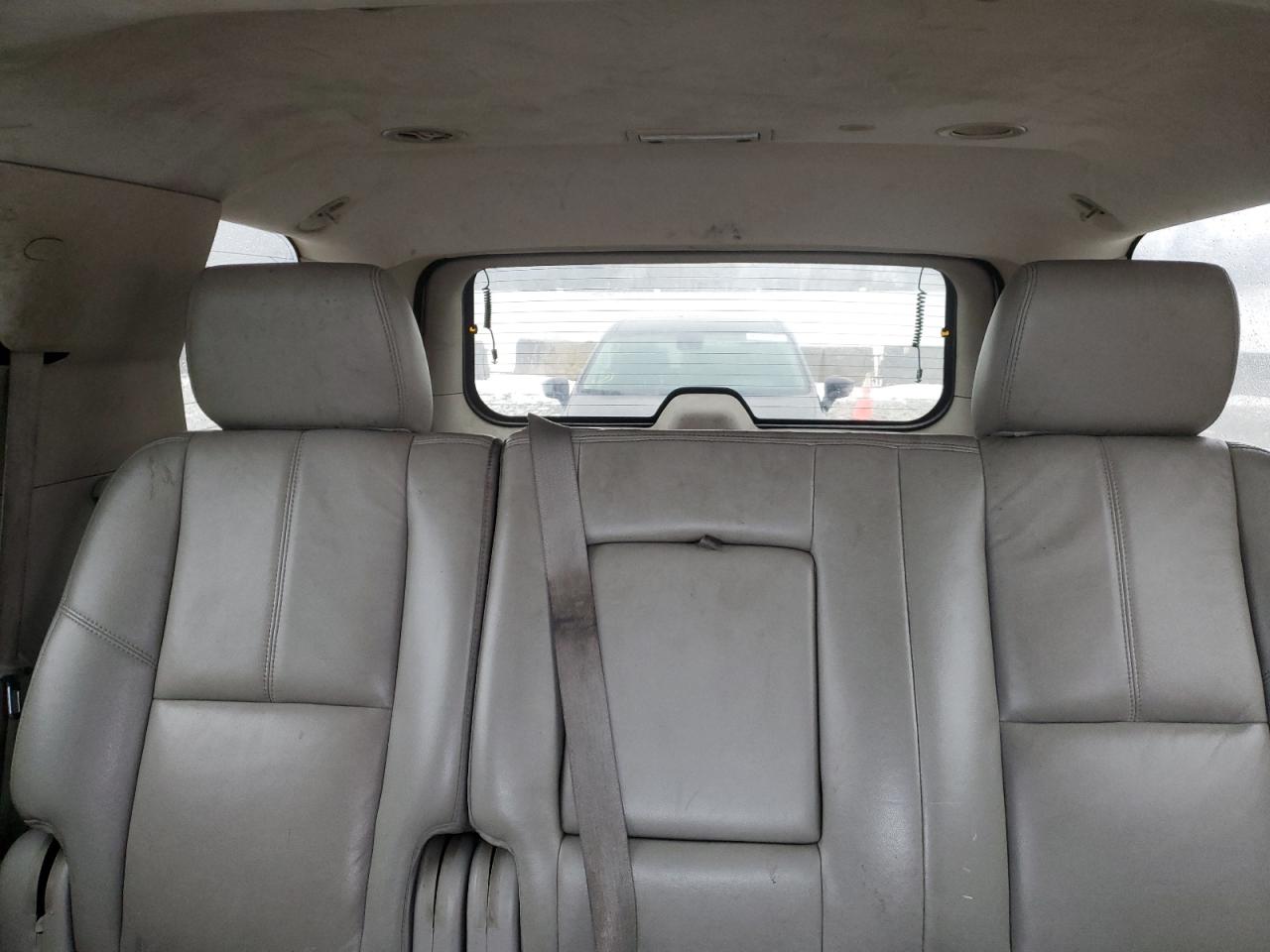 2011 Chevrolet Tahoe - Image 10