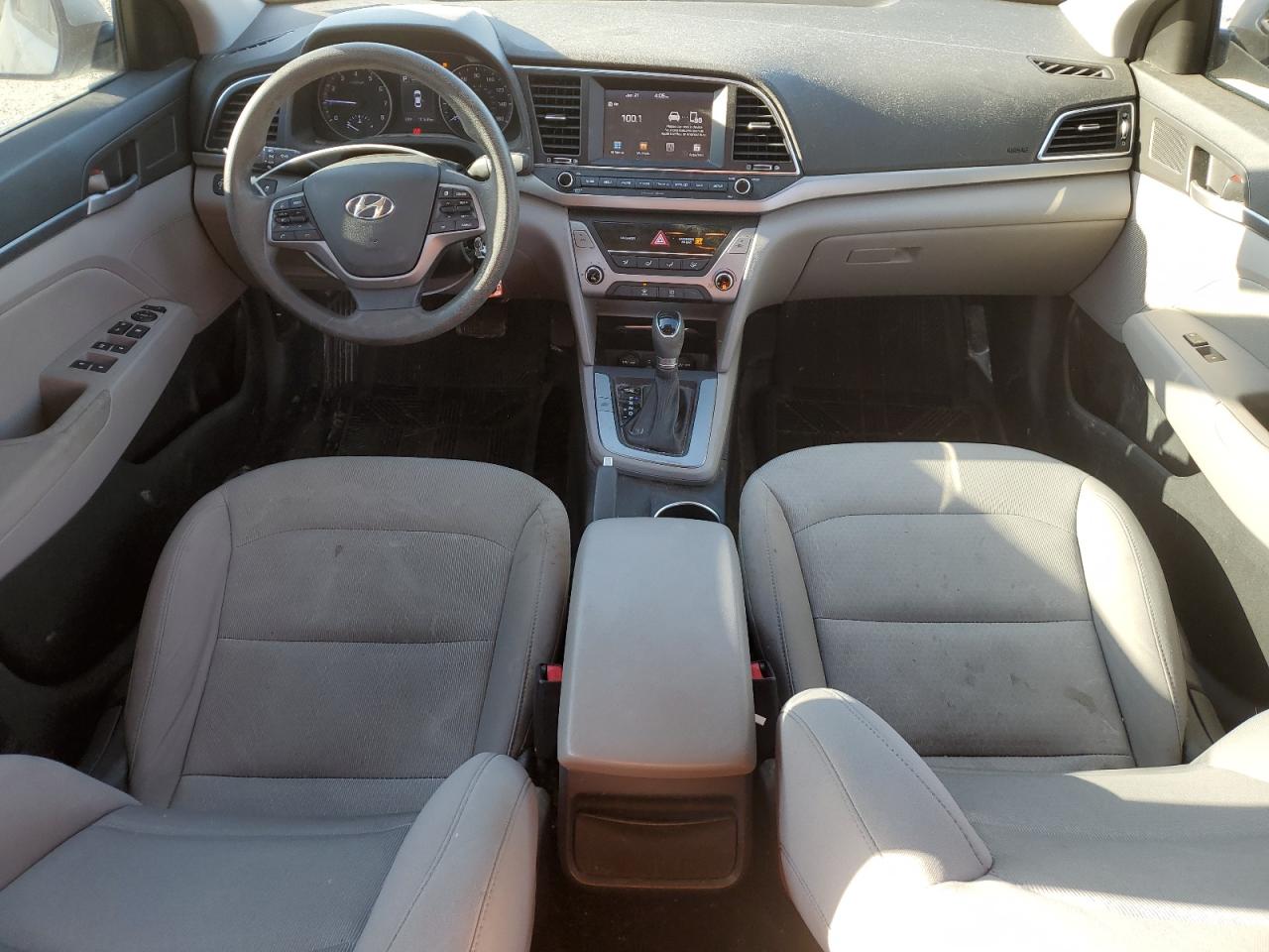 2018 Hyundai Elantra - Image 8