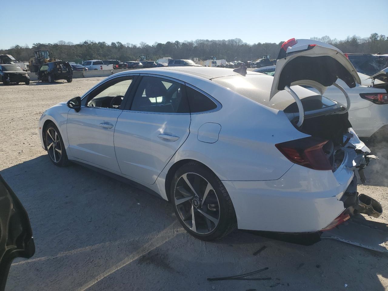 2023 Hyundai Sonata - Image 2