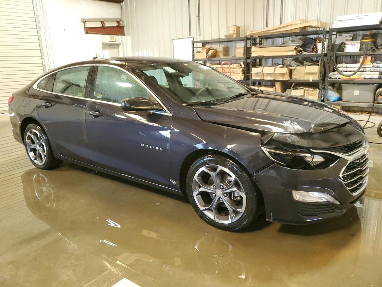 2023 Chevrolet Malibu - Image 4
