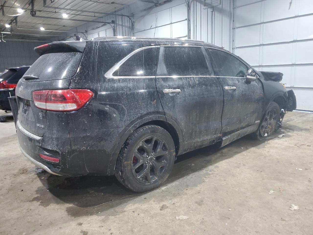 2016 Kia Sorento - Image 3