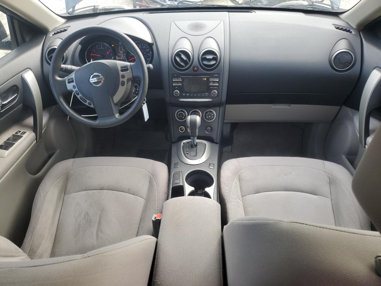 2014 Nissan Rogue - Image 8
