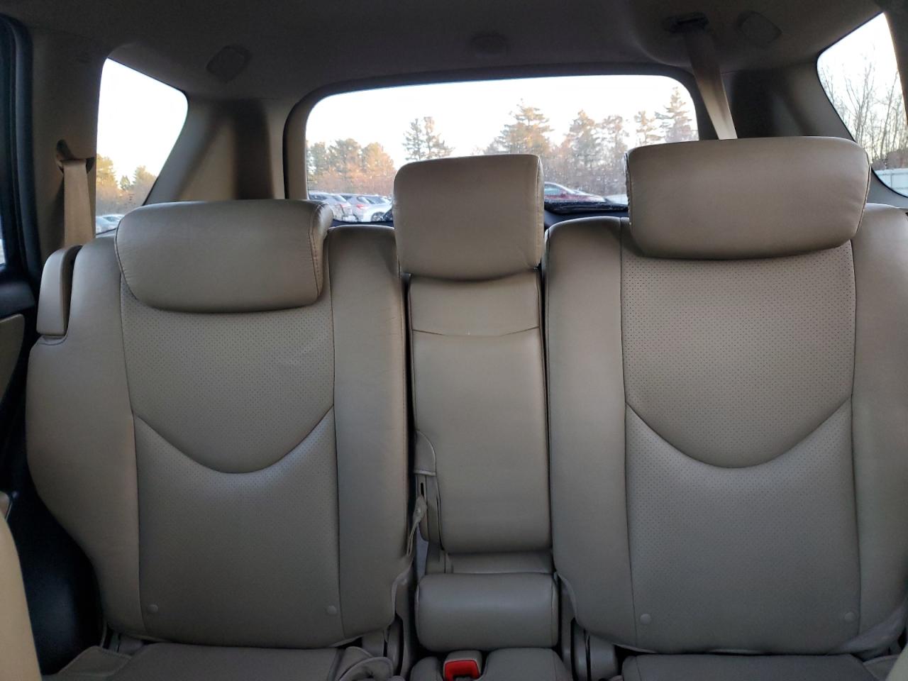 2010 Toyota RAV 4 - Image 10