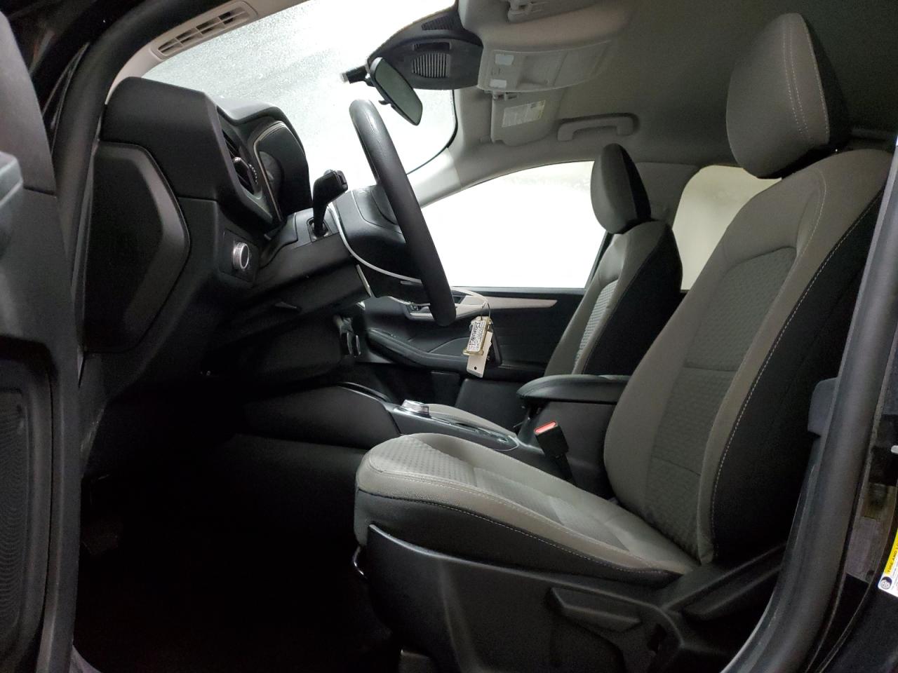 2022 Ford Escape - Image 7
