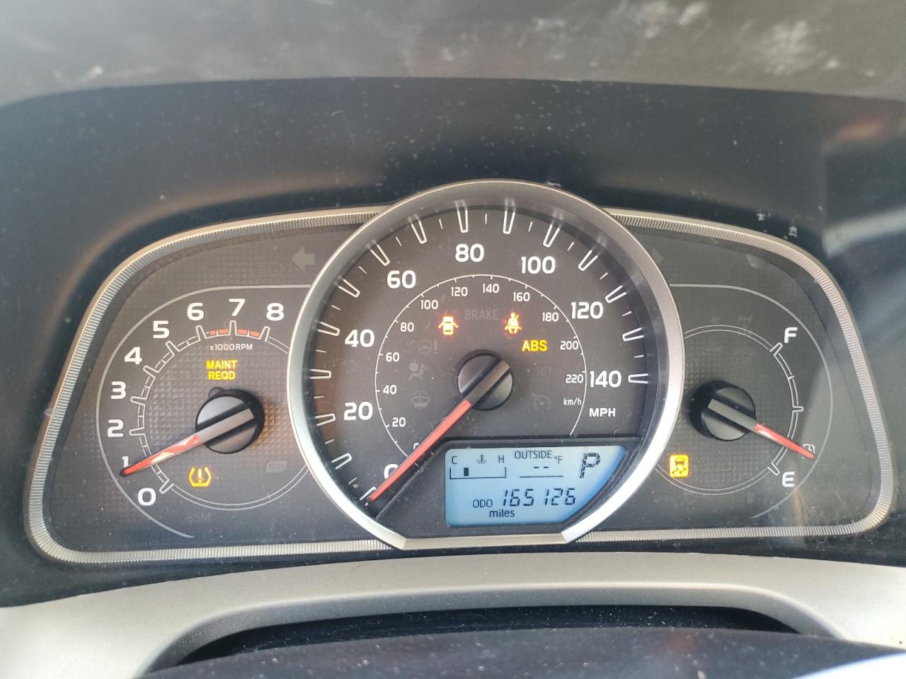 2015 Toyota RAV 4 - Image 9