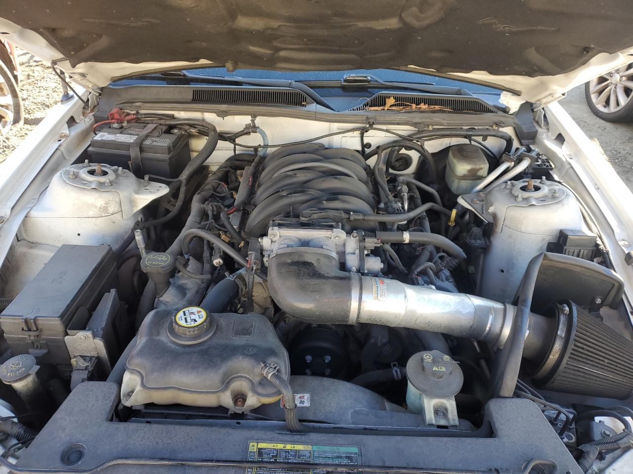 2005 Ford Mustang - Image 11