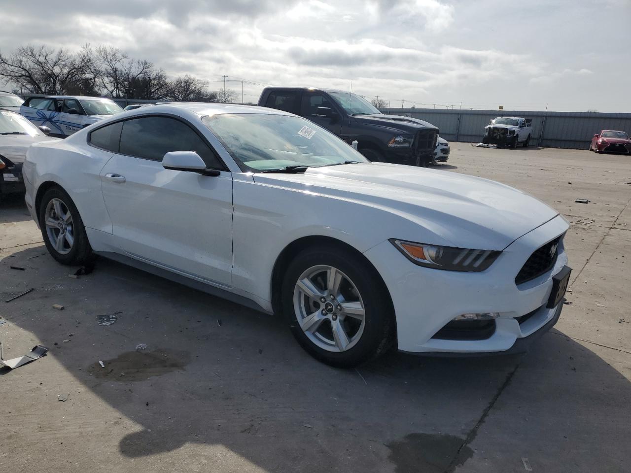 2017 Ford Mustang - Image 4