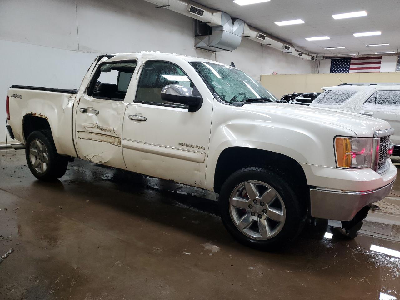 2012 GMC Sierra - Image 4