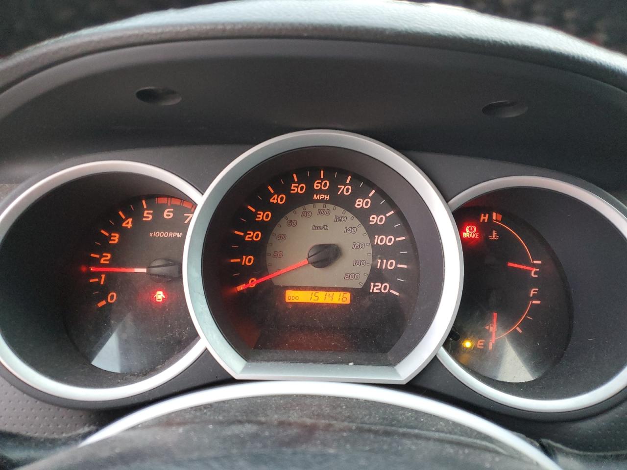 2010 Toyota Tacoma - Image 9