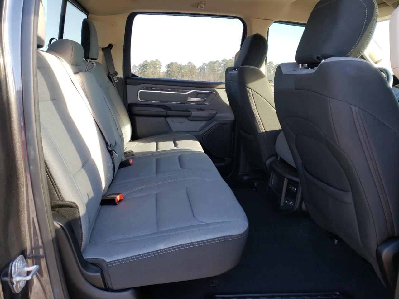 2019 RAM 1500 - Image 10