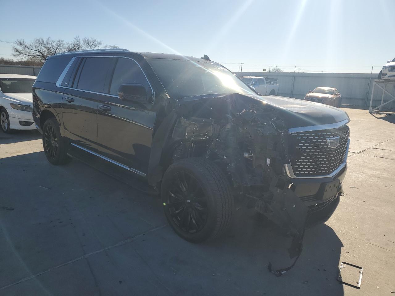 2021 Cadillac Escalade - Image 4