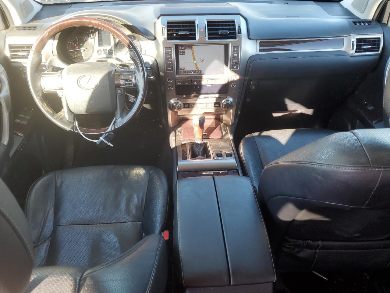 2017 Lexus GX - Image 8