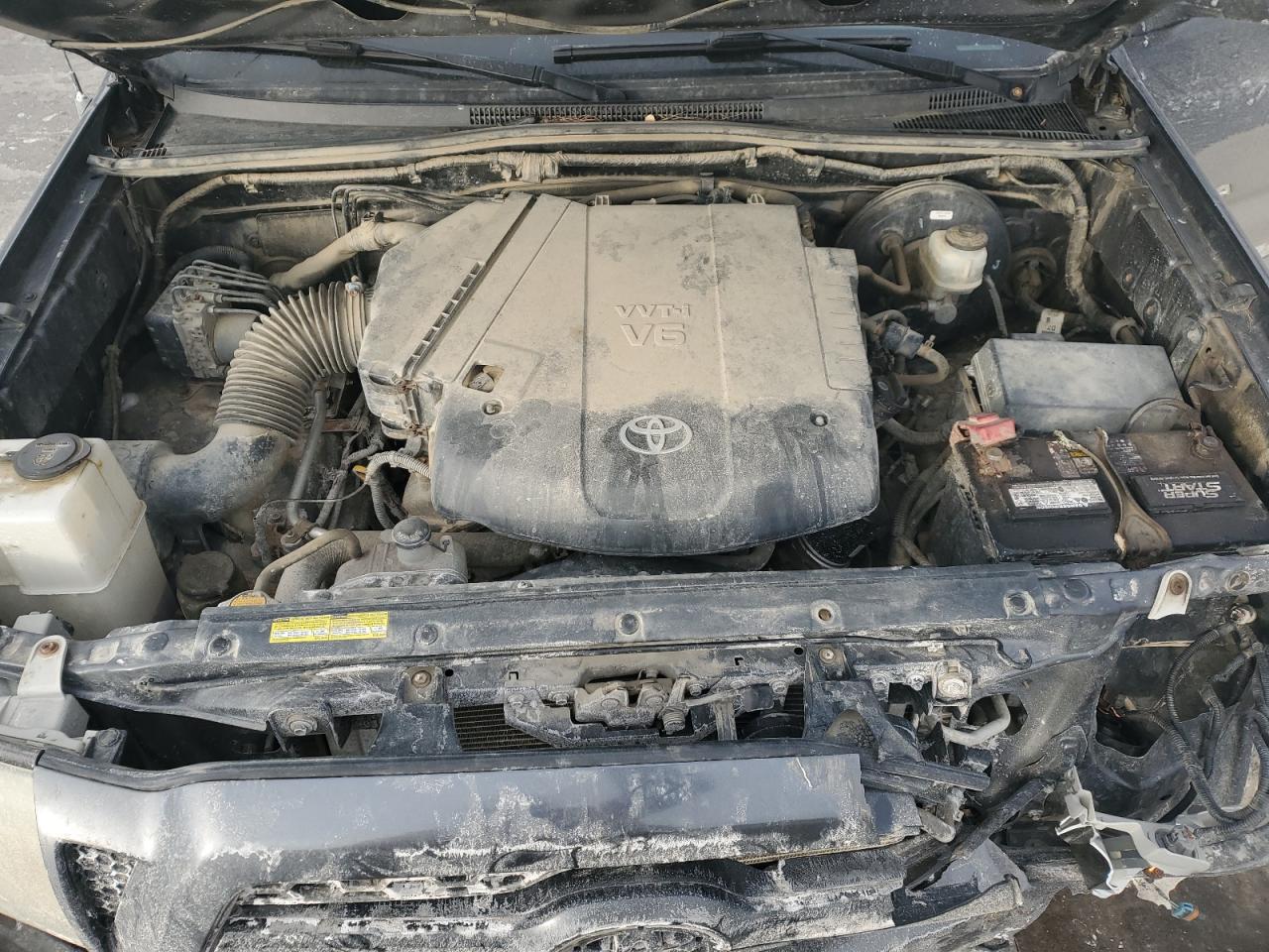 2011 Toyota Tacoma - Image 13