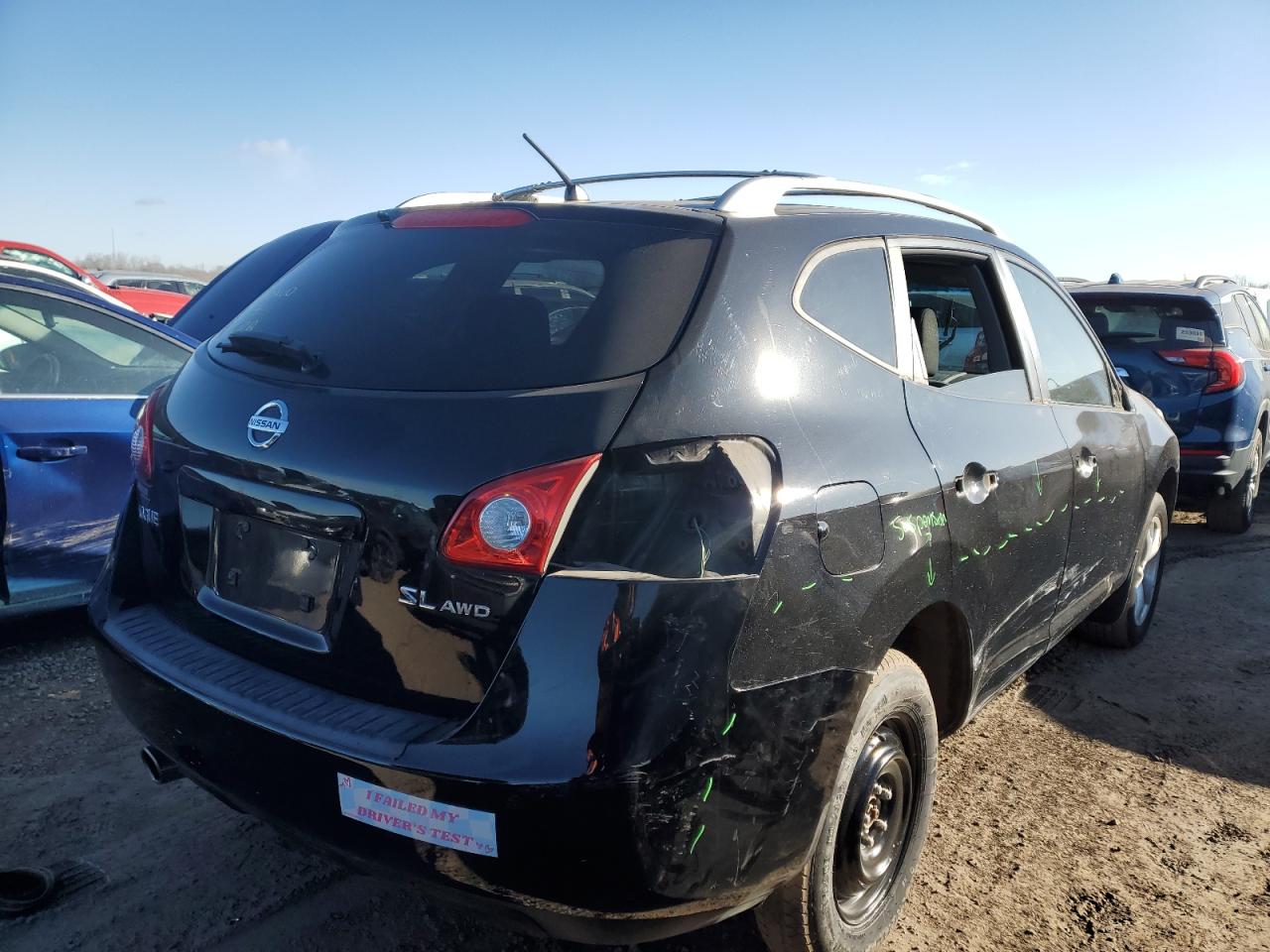 2010 Nissan Rogue - Image 3