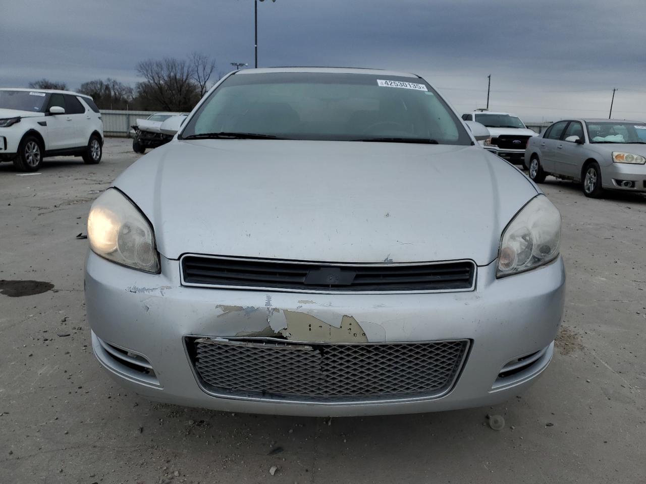2014 Chevrolet Impala - Image 5