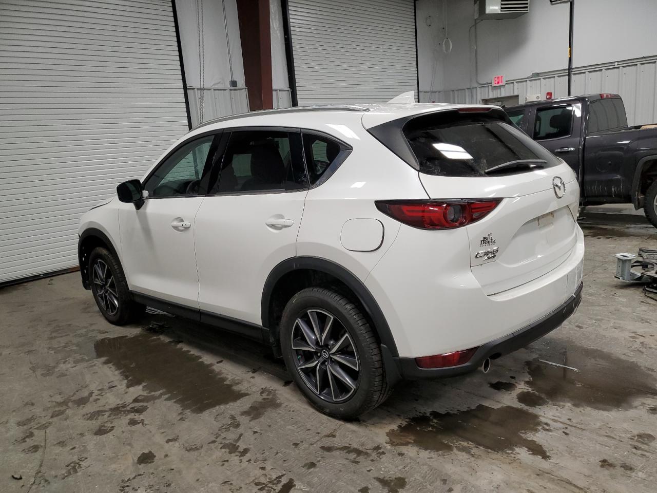 2018 Mazda CX-5 - Image 2