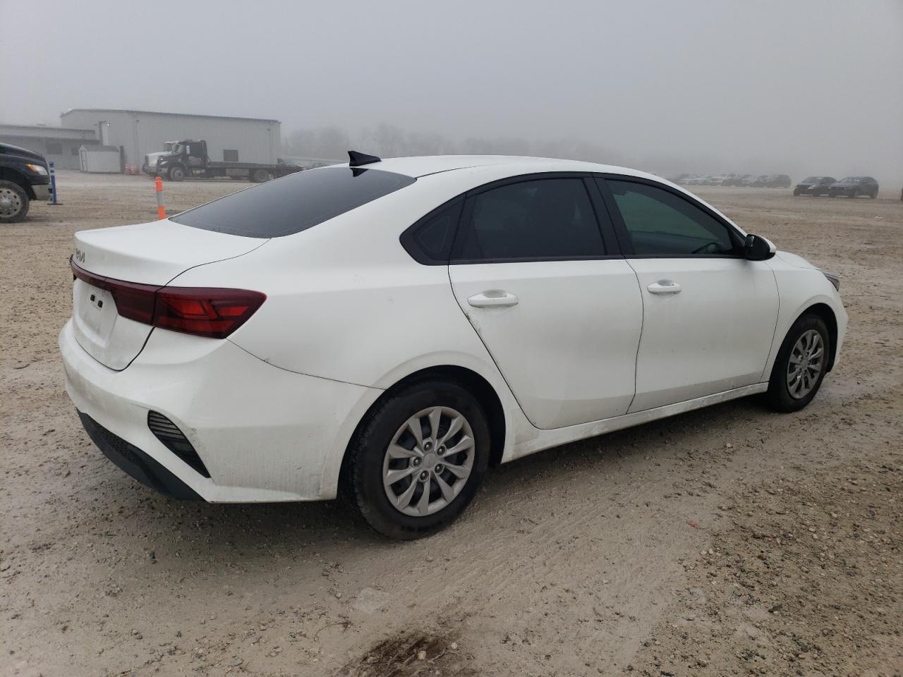 2023 Kia Forte - Image 3
