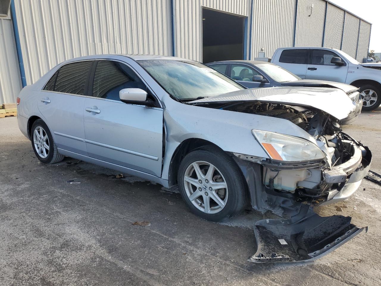 2004 Honda Accord - Image 4